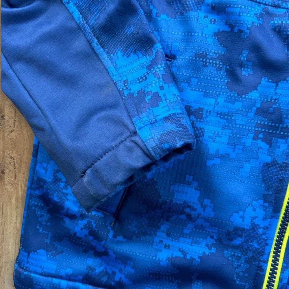 Boys Free Country Waterproof Blue Camo Zippered Hooded Jacket 14/16
